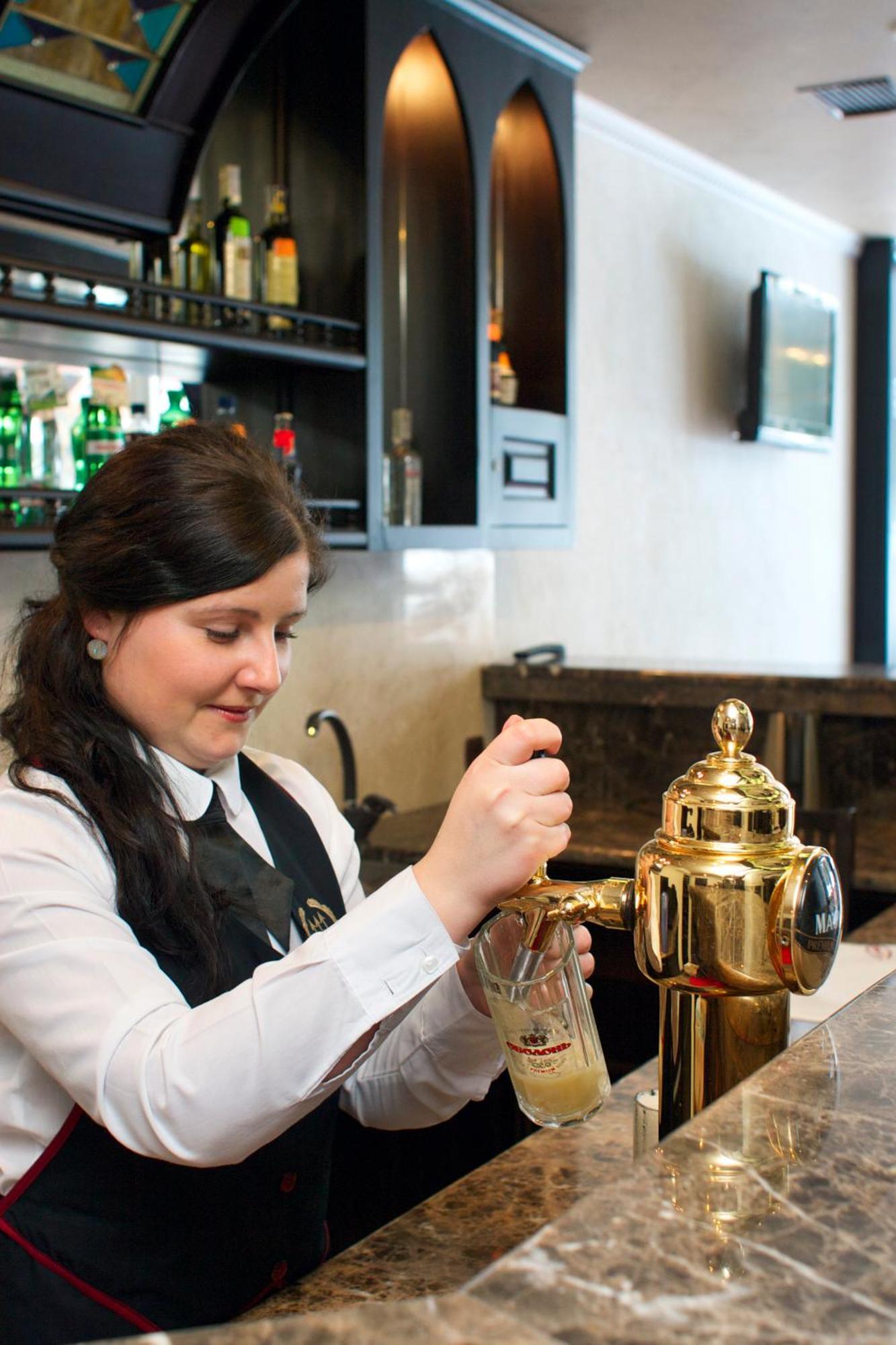Sherwood Hotel Dolgomostiska Εξωτερικό φωτογραφία