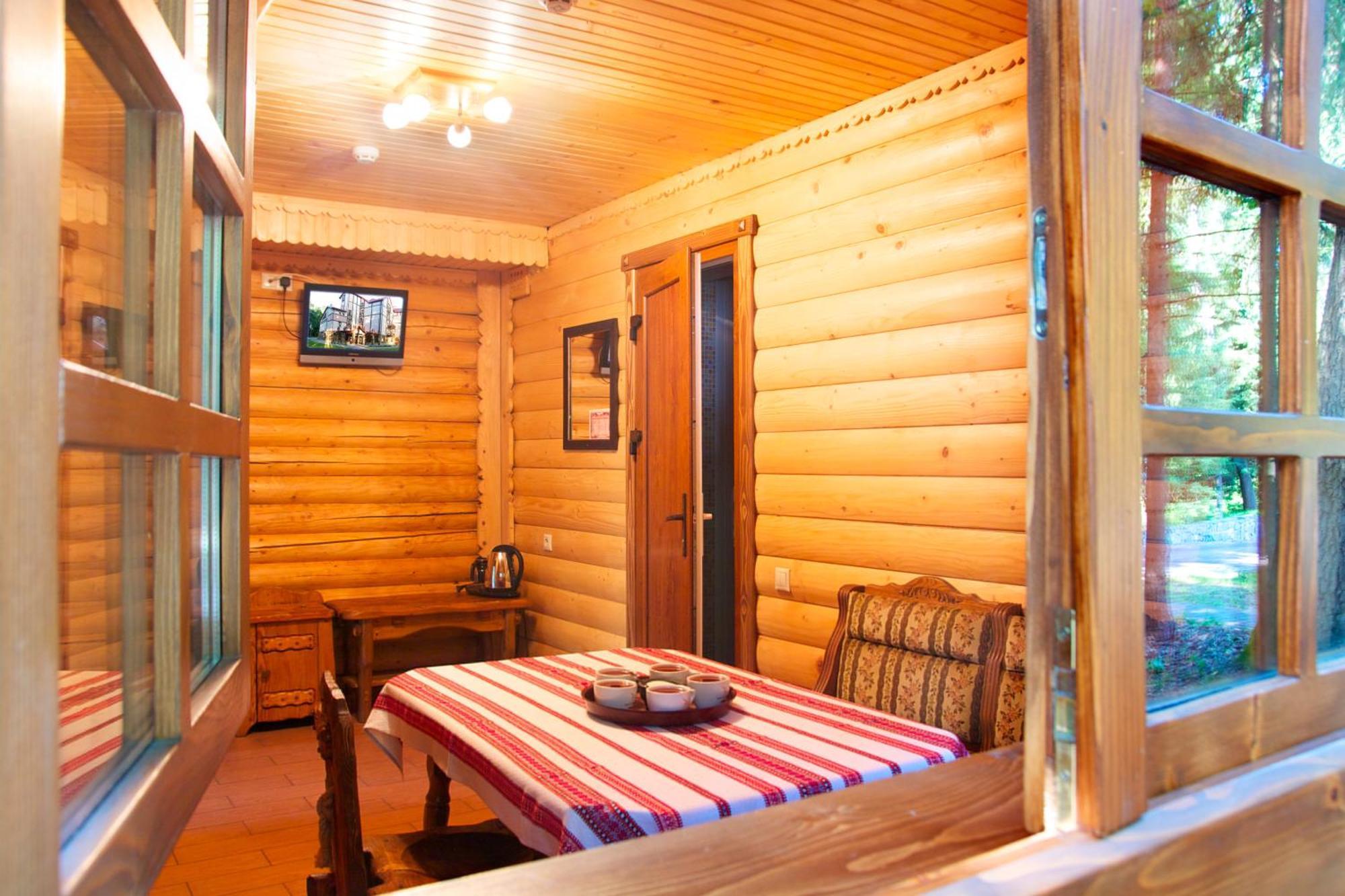 Sherwood Hotel Dolgomostiska Εξωτερικό φωτογραφία