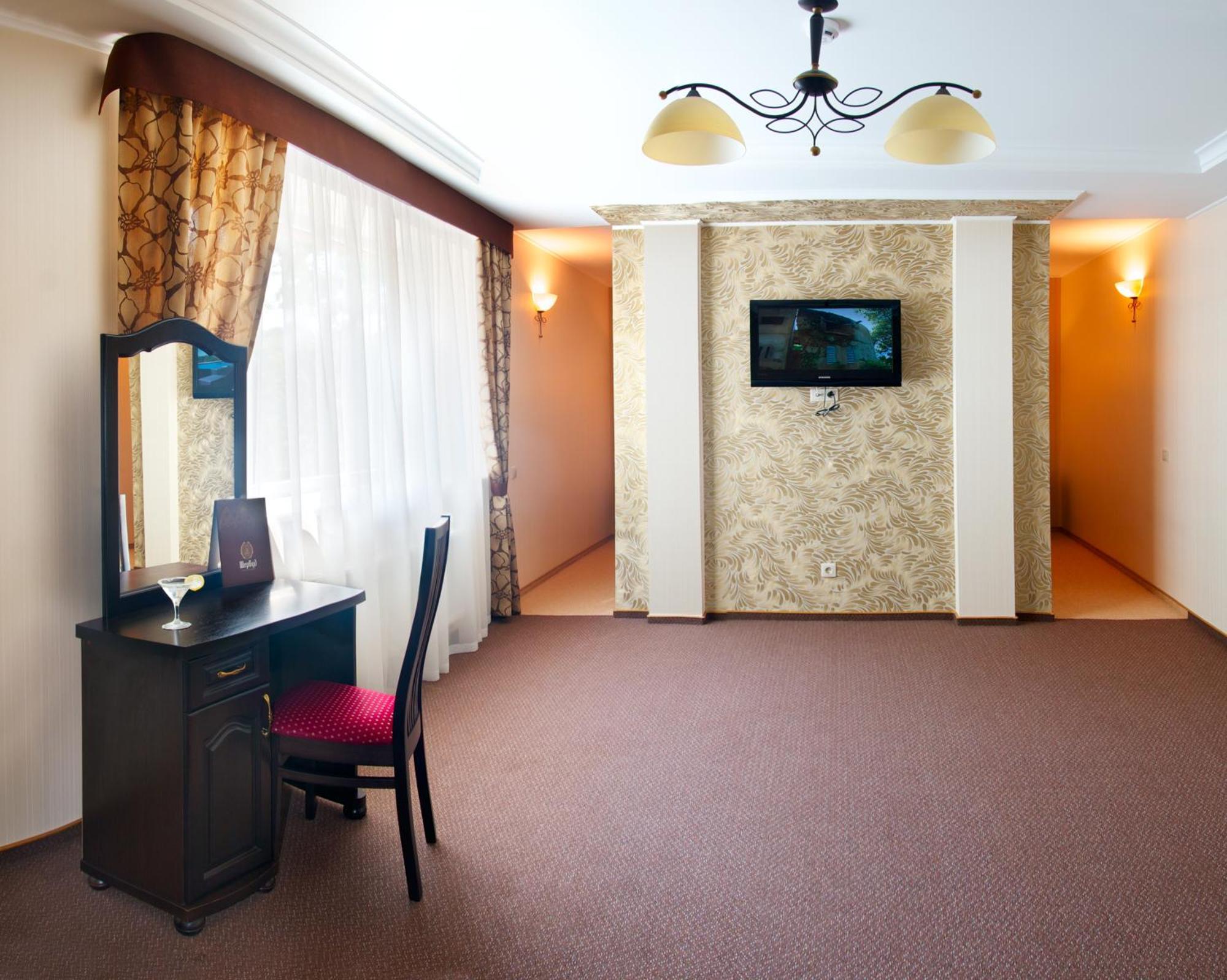 Sherwood Hotel Dolgomostiska Δωμάτιο φωτογραφία