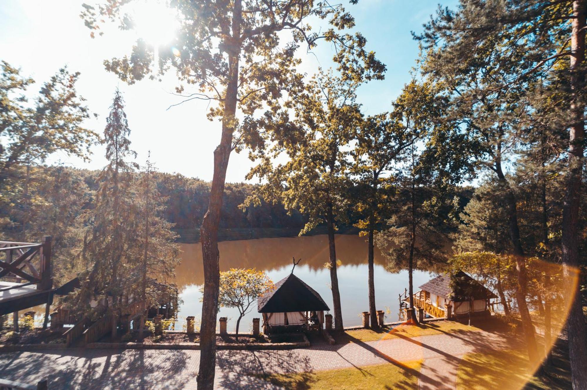 Sherwood Hotel Dolgomostiska Εξωτερικό φωτογραφία